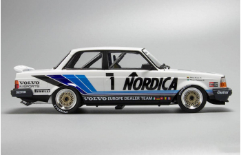 Сборная модель Volvo 240 Turbo 1986 ETCC Hockenheim Winner