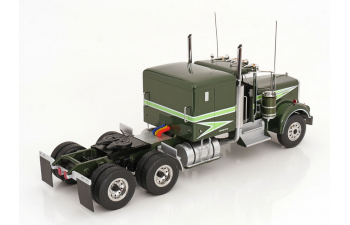 KENWORTH W900 Movin On, green metallic/ light-green