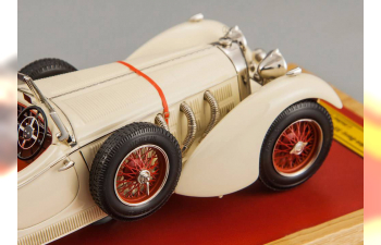 MERCEDES-BENZ SS By Erdmann & Rossi top down, biege