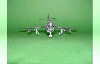Сборная модель Самолет  МиГ-15 бис
