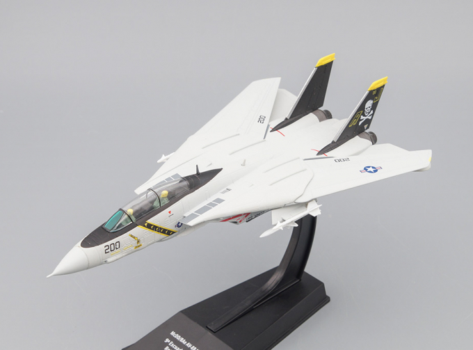 Grumman F-14A "Tomcat" US Navy VF-84 "Jolly Rogers" 1981 (модель 207г 16,5x24,7x6см)