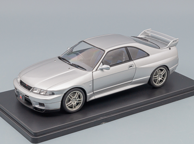 NISSAN Skyline GT-R R33, silver