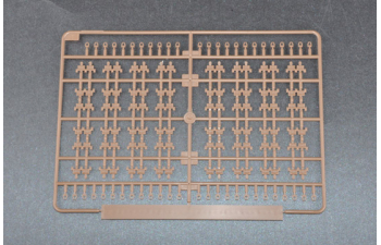 Сборная модель танк Т-80БВ