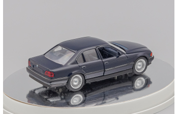 BMW 7er E38 (1995), dark blue