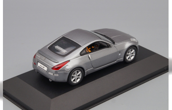 NISSAN 350Z, silver