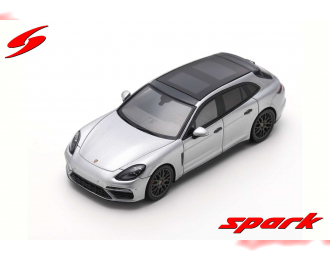 Porsche Panamera Turbo Sport Turismo - 2018 (silver)