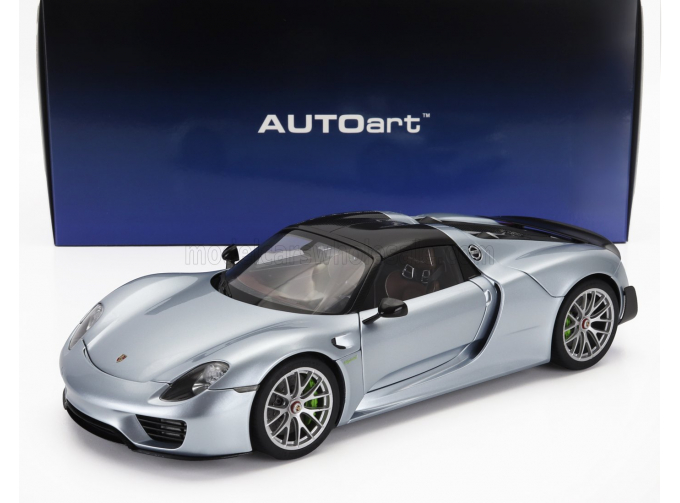 PORSCHE 918 Spyder Weissach Package (2013), Liquid Chrome Blue Met