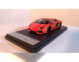 LAMBORGHINI Aventador LP 700-4, red