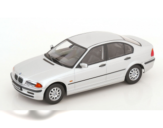 BMW 3er E46 Saloon (1999), silver