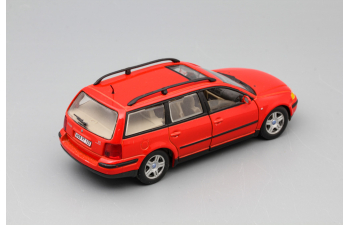 VOLKSWAGEN Passat Variant, red