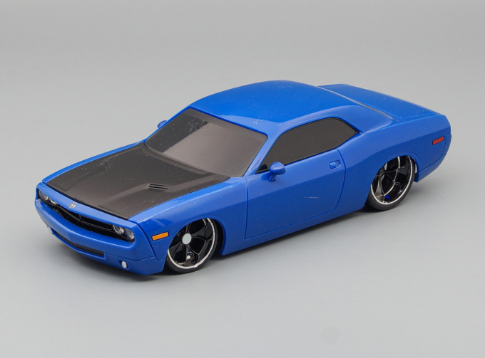 RC Dodge Challenger Concept