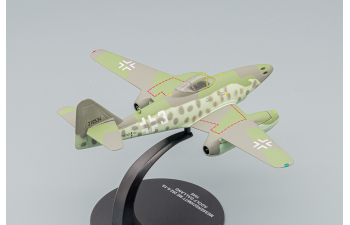 Messerschmitt Me 262A-1a Adolf Galland (104 победы) 1945