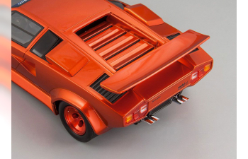 Lamborghini Countach Koenig Specials (redmet)