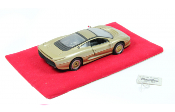 JAGUAR XJ200, gold