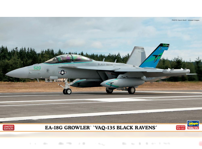 Сборная модель EA-18G Growler Vaq-135 Black Raven