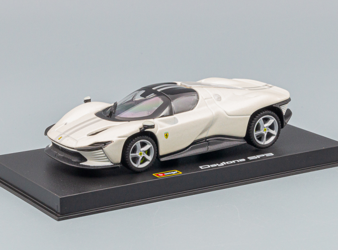 FERRARI Daytona SP3 (2021), white metallic