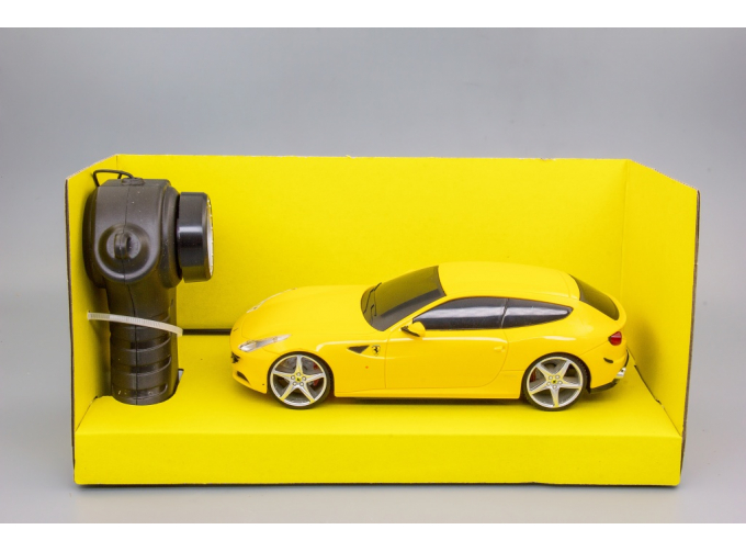 RC модель FERRARI FF, yellow