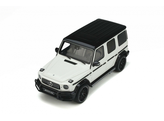 MERCEDES-BENZ AMG G63 white