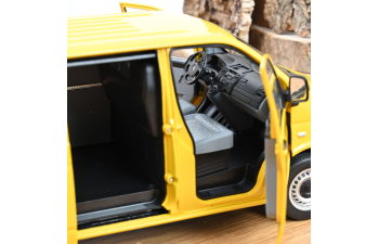 VOLKSWAGEN T5 VAN Transporter T5 (2003), yellow
