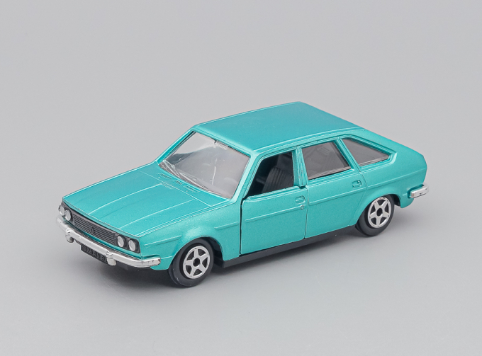 RENAULT 30 TS, green metallic