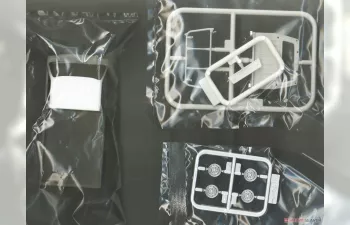 Сборная модель Subaru Sambar Truck (frost white)