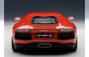 LAMBORGHINI Aventador LP700-4 (2011), rosso andromeda / red black wheels