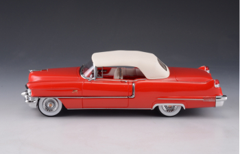 CADILLAC Series 62 Convertible (закрытый) 1956 Red