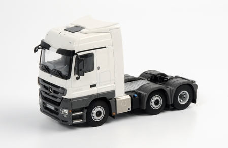 MERCEDES-BENZ Actros Mega Space, White Line 1:50, белый