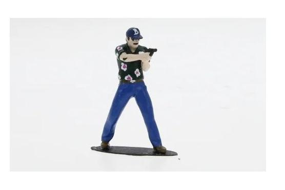 Фигурка Том Селлек с пистолетом "Магнум" в руках