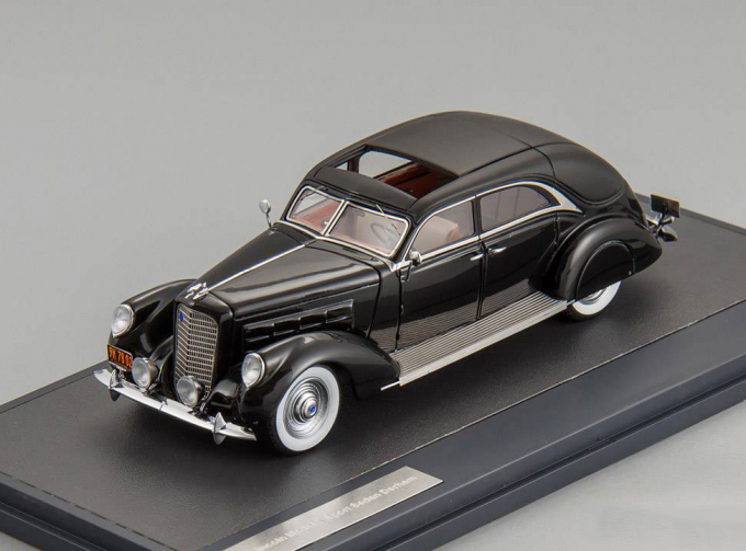 LINCOLN Model K V12 Sport Sedan Derham (1937), black