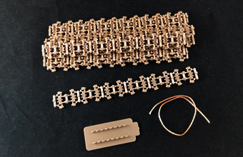 Сборная модель Russian Self-Propelled Gun SU-152 (KV-14) (September, 1943 Production)