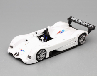 BMW V12 LMR, white