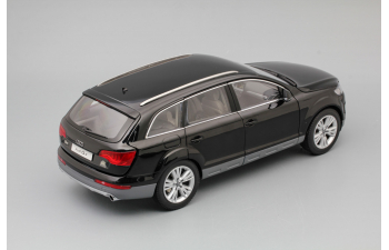 AUDI Q7 Facelift, black