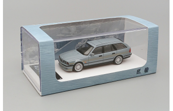 BMW Alpina E34, grey