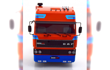 DAF 3600 Space Cab (1986), orange/blau