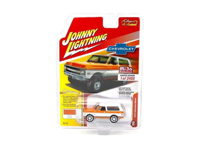 CHEVROLET Blazer (1970),orange/white