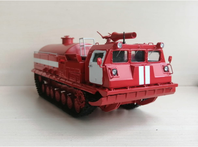 Сборная модель Пожарная цистерна на базе МТ-Т Еней