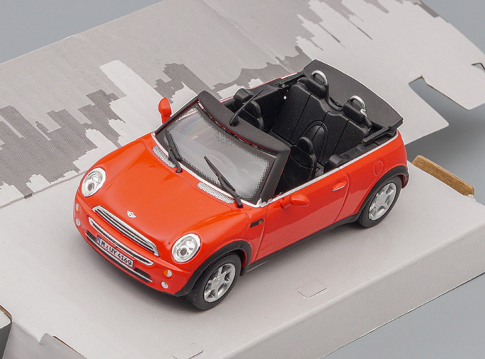 MINI Cabrio New, red