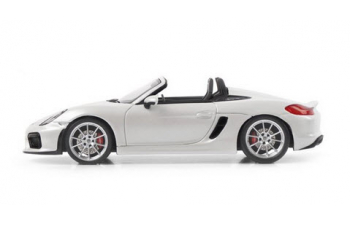 PORSCHE Boxster Spyder 2015 White