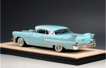 CADILLAC Coupe Deville (1958), Turquoise