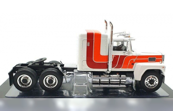 FORD LTL-9000 (1978), white / orange