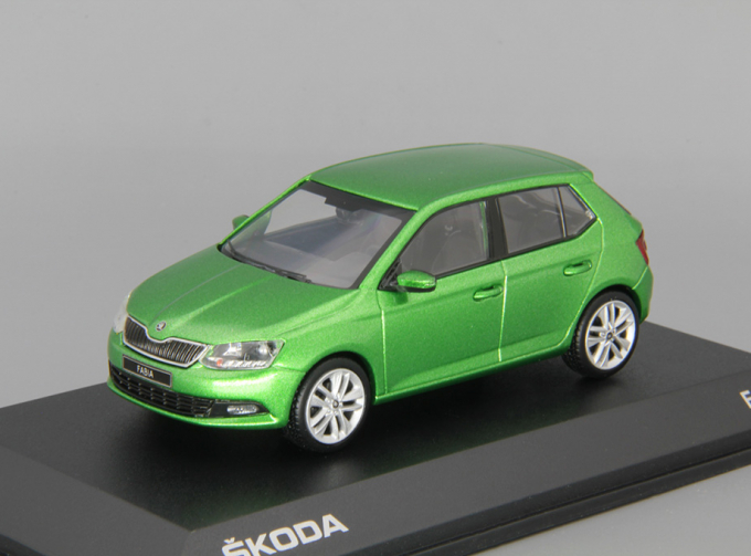 SKODA New Fabia, rally green