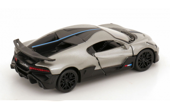 BUGATTI Divo (2018-2021), grey metallic/black