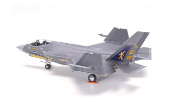 Сборная модель Lockheed Martin F-35C Lightning II