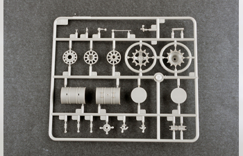 Сборная модель Russian танк Т-80UD MBT - Early