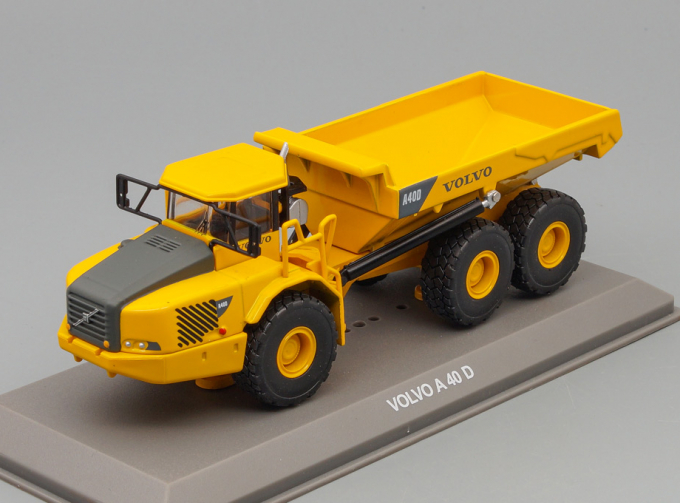 VOLVO A40d Truck Cassonato Ribaltabile Cava Mineraria Tractor 3-assi (2001), Yellow Black