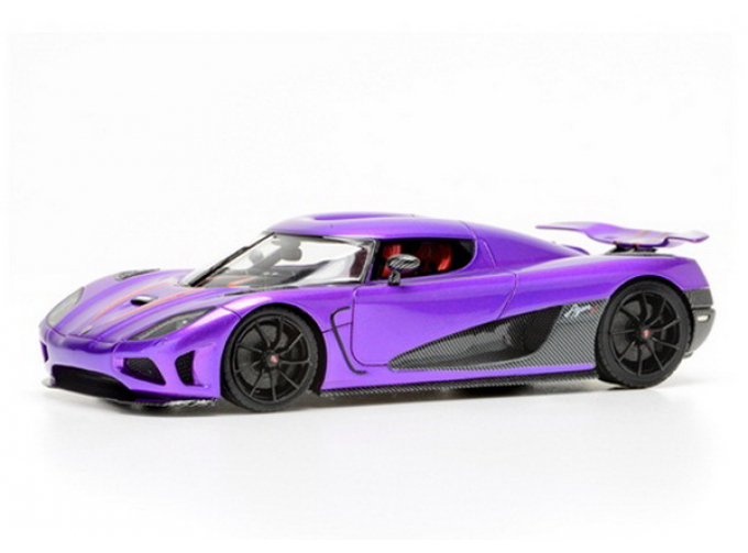 KOENIGSEGG Agera R, purple