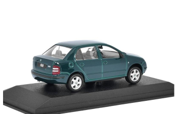SKODA Fabia I Sedan (2000), green