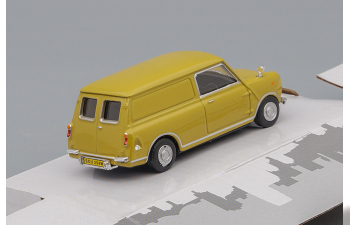 MINI Panel Van, mustard