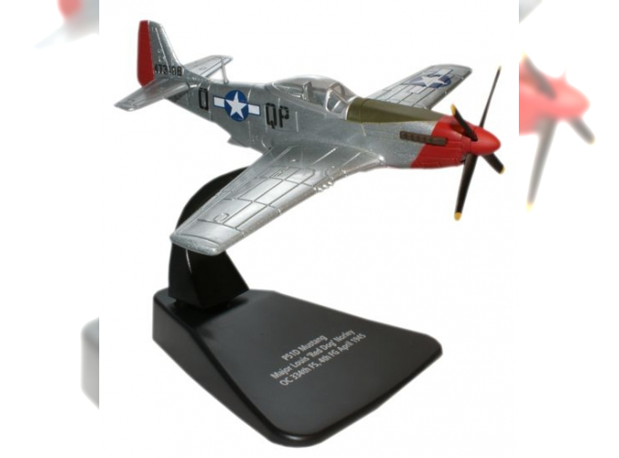 NORTH AMERICAN P-51D Mustang 1945, silver